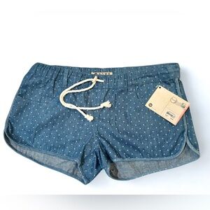 NWT Roxy Stretchy Denim Dolphin Hem Shorts Womens Size Medium W/ Polka Dots